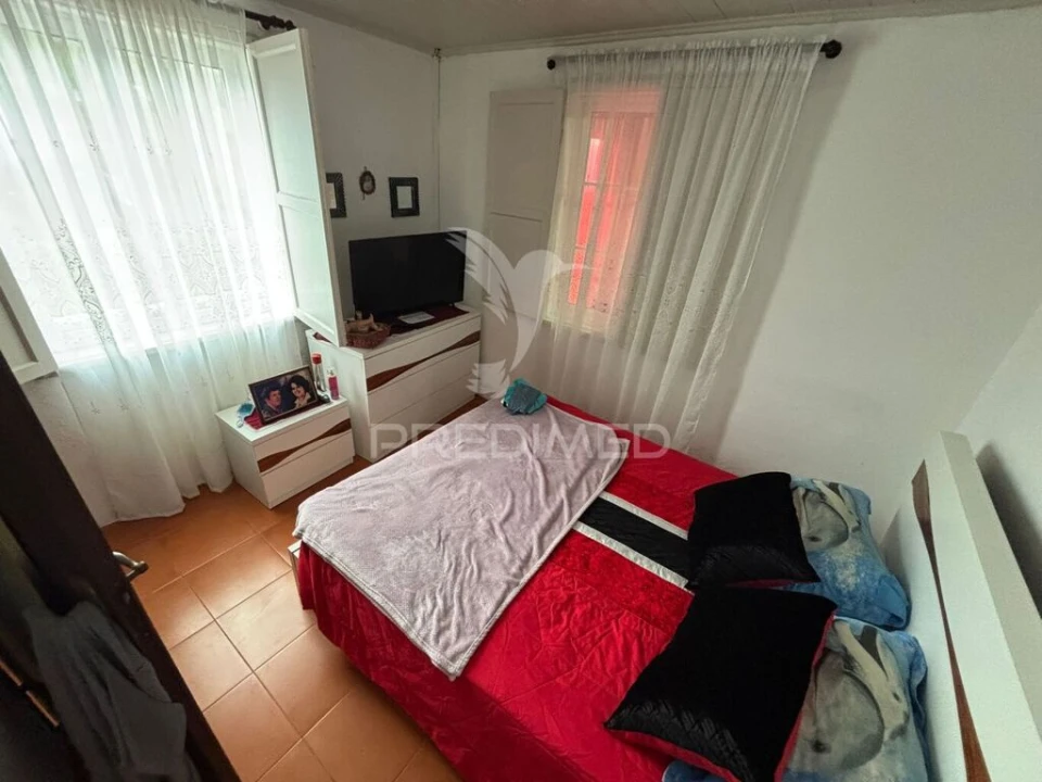 Moradia T3 para Venda em Posto Santo Foto 5