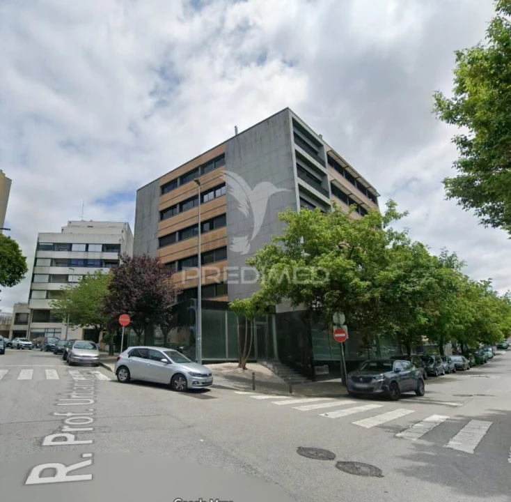 Escritório para Venda em Santa Marinha e São Pedro da Afurada Foto 1