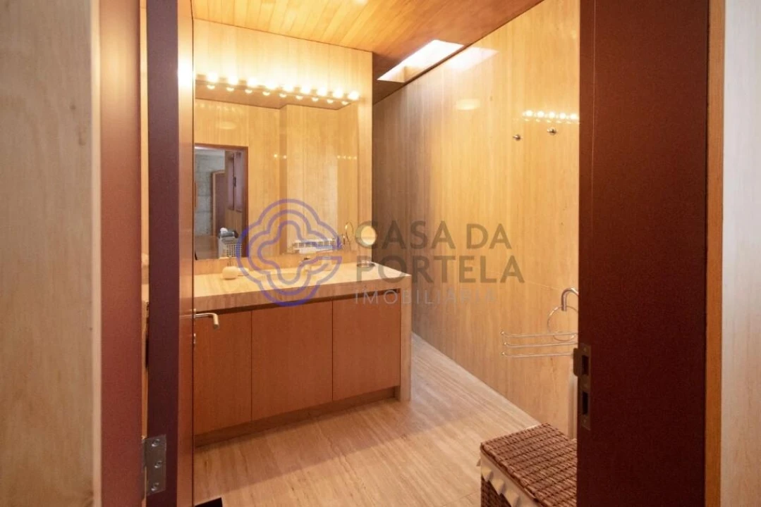 Quinta T5 para Venda em Moreira do Rei e Várzea Cova Foto 14