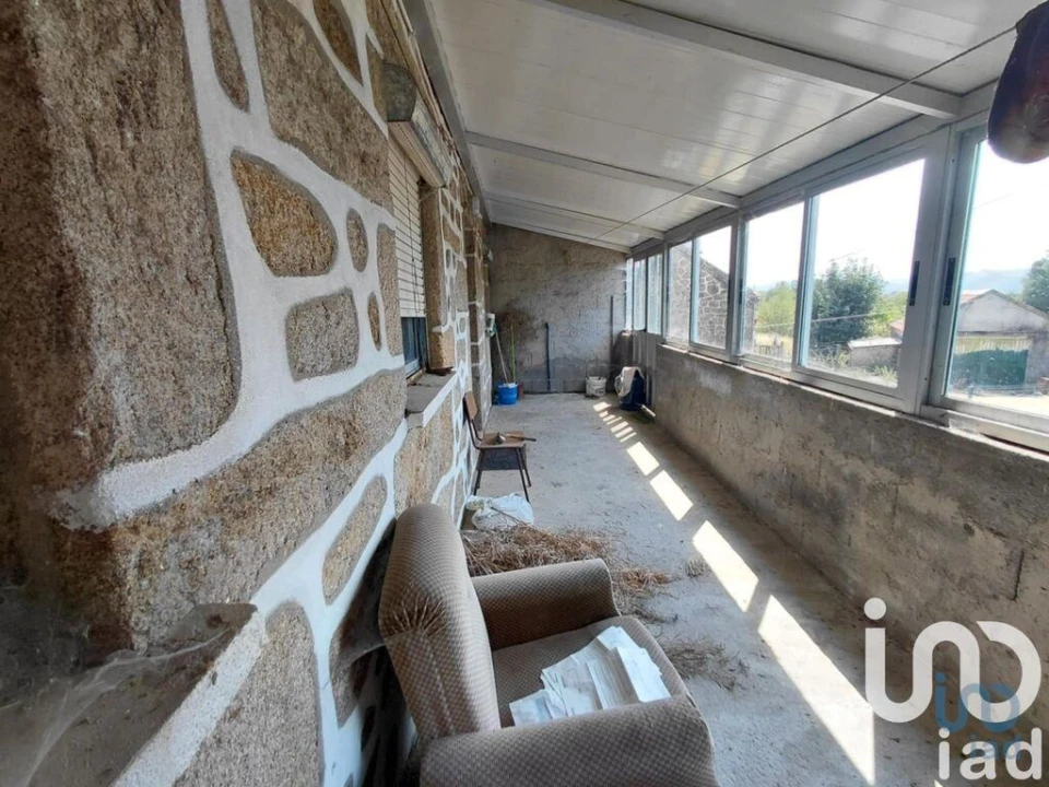 Moradia T3 para Venda em Castro Laboreiro e Lamas de Mouro Foto 5