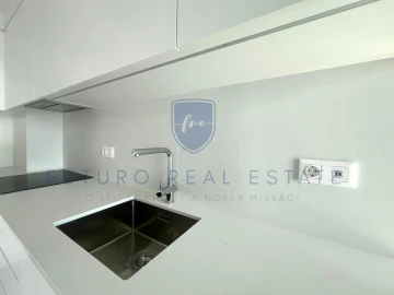 Apartamento T4 para Venda em São Martinho
