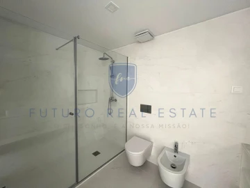 Apartamento T4 para Venda em São Martinho