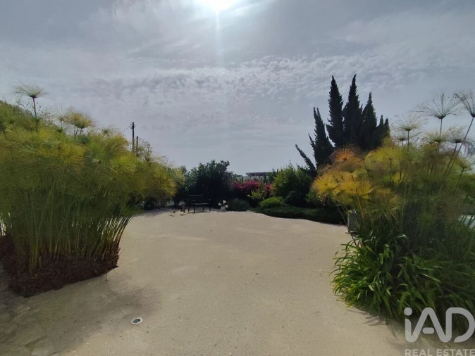 Moradia T4 para Venda em Cela Foto 24