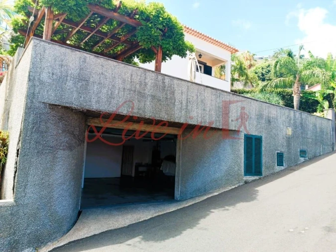 Moradia T3 para Venda em São Martinho Foto 18