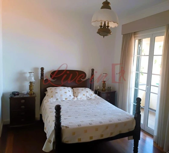 Moradia T3 para Venda em São Martinho Foto 8