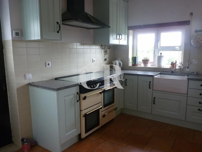 Moradia T3 para Venda em Pousaflores Foto 13