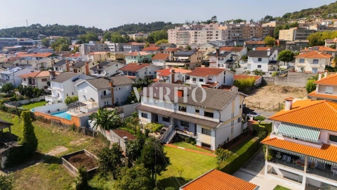 Moradia T5 para Venda em Gualtar