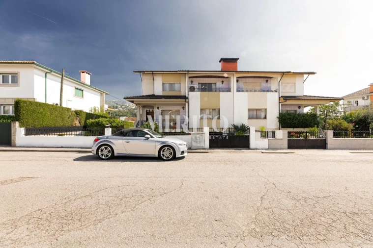 Moradia T5 para Venda em Gualtar