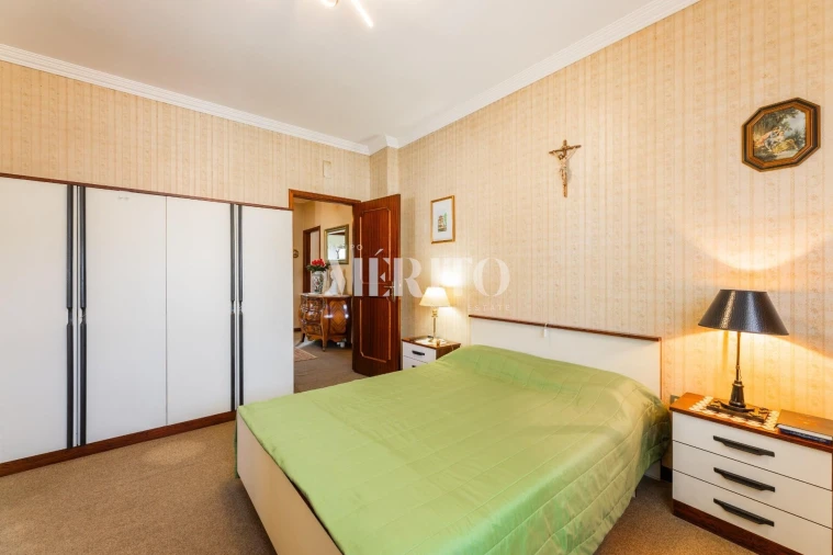 Moradia T5 para Venda em Gualtar Foto 15