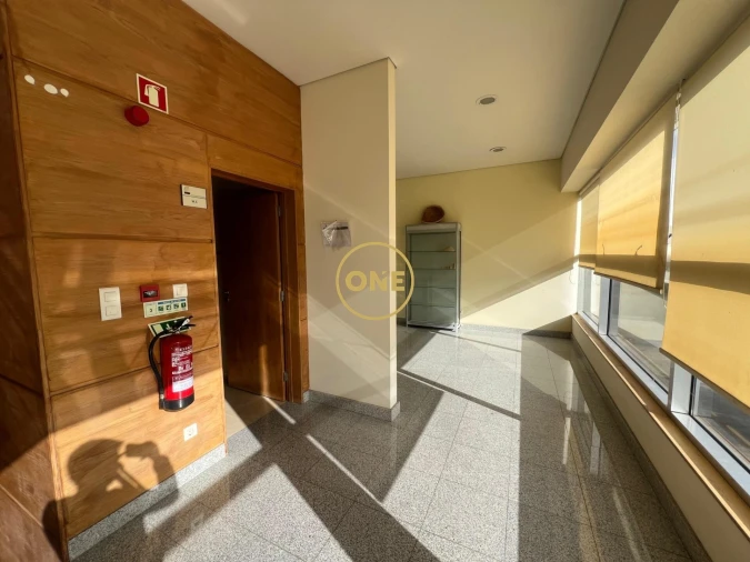 Armazém para Venda em Gavião e Atalaia Foto 11