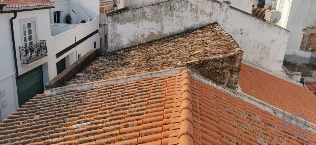 Moradia T1 para Venda em Lagos (São Sebastião e Santa Maria) Foto 6
