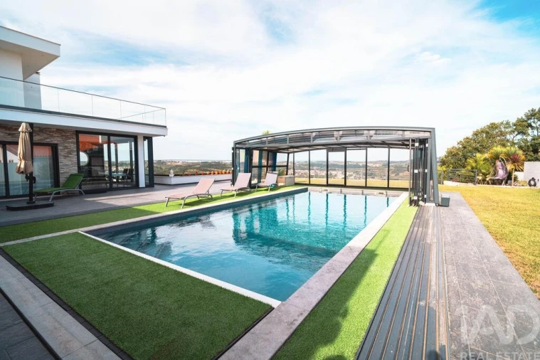 Moradia T5 para Venda em Vermelha Foto 29