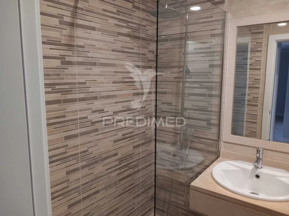 Apartamento T2 para Venda em Caparica e Trafaria Foto 8