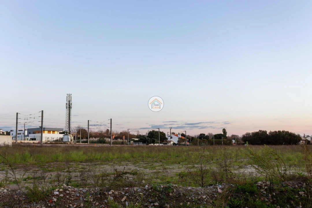 Terreno para Venda em Gulpilhares e Valadares Foto 13