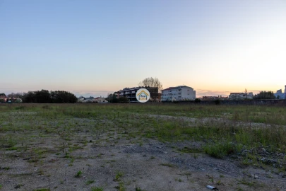 Terreno para Venda em Gulpilhares e Valadares