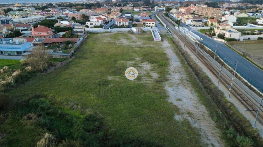 Terreno para Venda em Gulpilhares e Valadares Foto 8