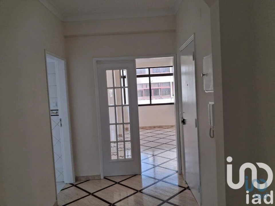 Apartamento T2 para Venda em Seixal, Arrentela e Aldeia de Paio Pires Foto 10