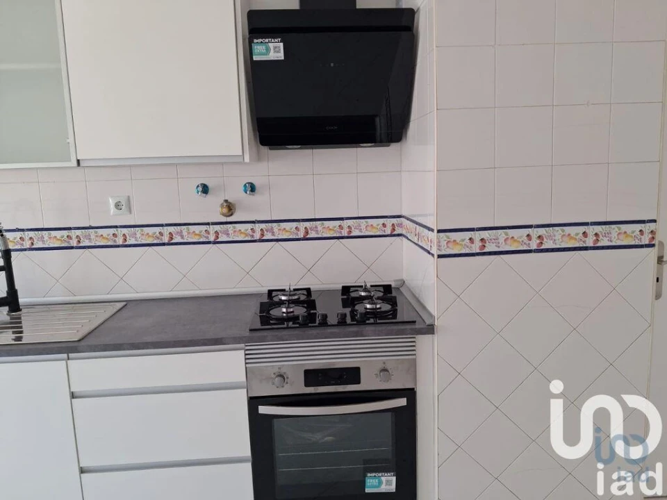Apartamento T2 para Venda em Seixal, Arrentela e Aldeia de Paio Pires Foto 5
