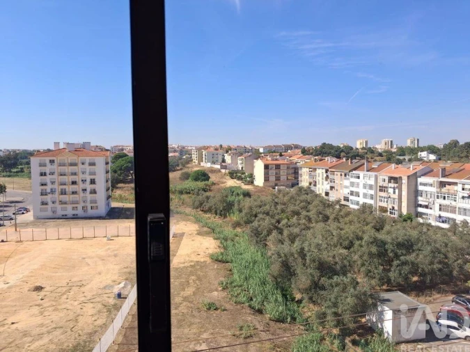 Apartamento T2 para Venda em Seixal, Arrentela e Aldeia de Paio Pires Foto 31