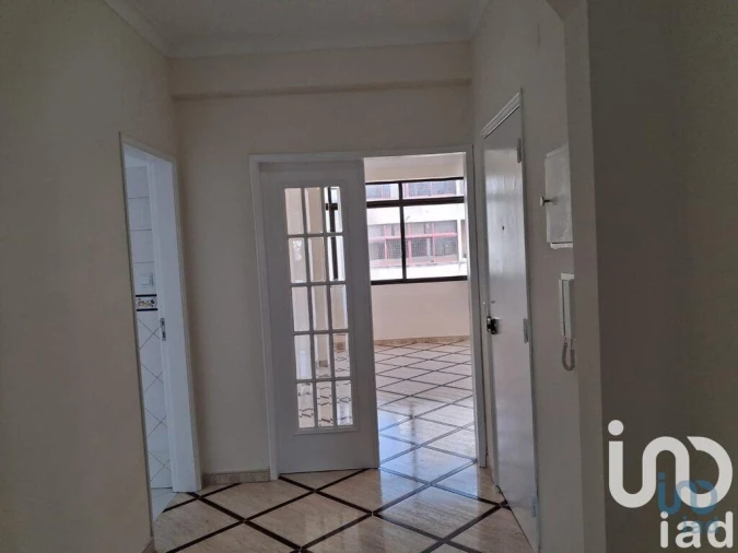 Apartamento T2 para Venda em Seixal, Arrentela e Aldeia de Paio Pires Foto 10