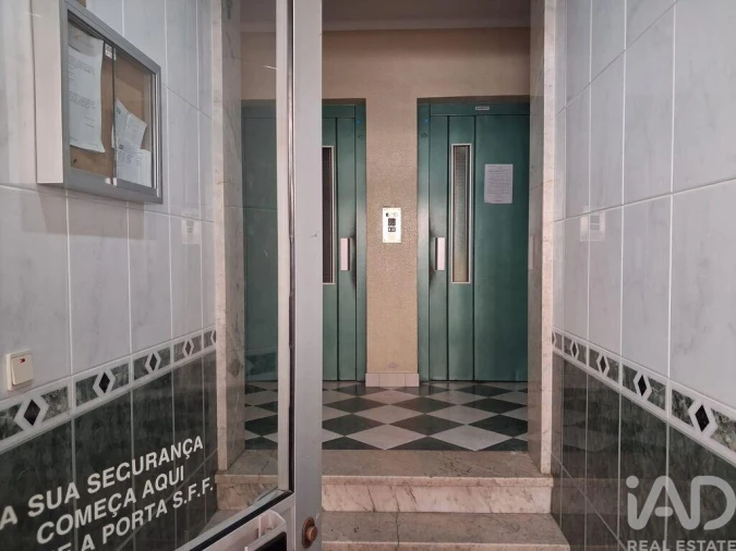 Apartamento T2 para Venda em Seixal, Arrentela e Aldeia de Paio Pires Foto 34