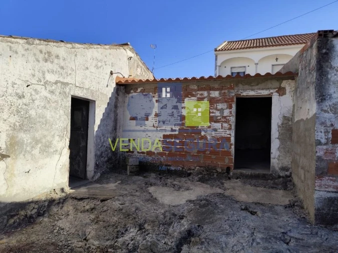 Moradia T4 para Venda em Safara e Santo Aleixo da Restauração Foto 26