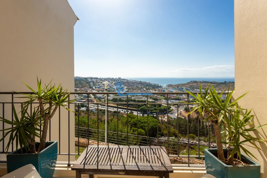 Moradia T4 para Venda em Albufeira e Olhos de Água Foto 26