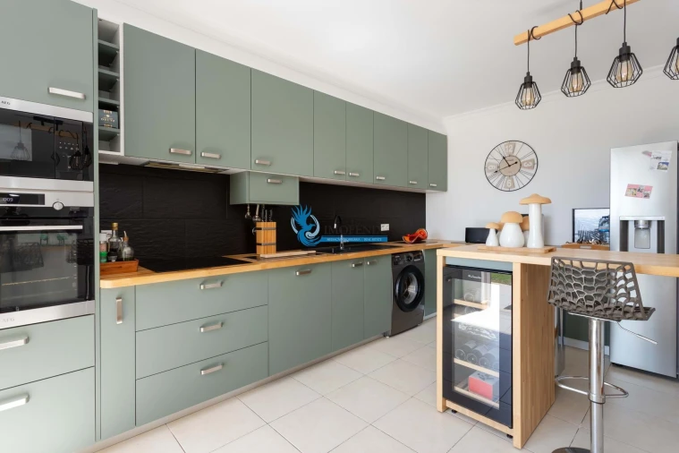 Moradia T4 para Venda em Albufeira e Olhos de Água Foto 12