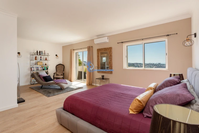 Moradia T4 para Venda em Albufeira e Olhos de Água Foto 30