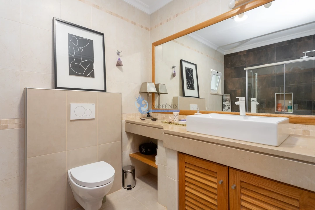 Moradia T4 para Venda em Albufeira e Olhos de Água Foto 23