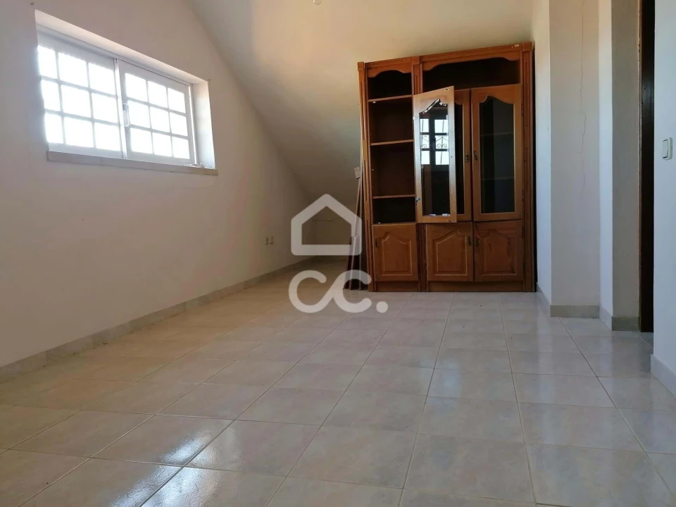 Moradia T5 para Venda em Vermelha Foto 41