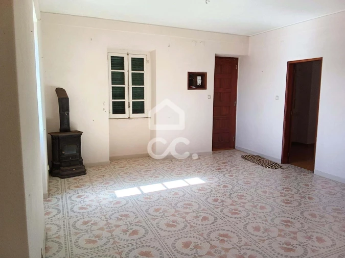 Moradia T5 para Venda em Vermelha Foto 32