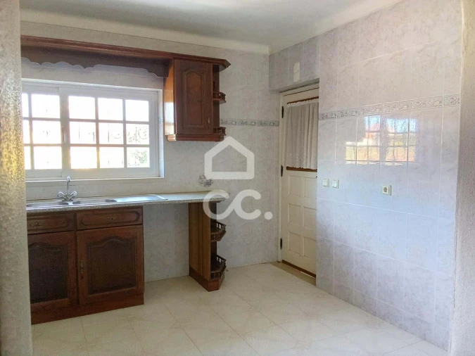 Moradia T5 para Venda em Vermelha Foto 17