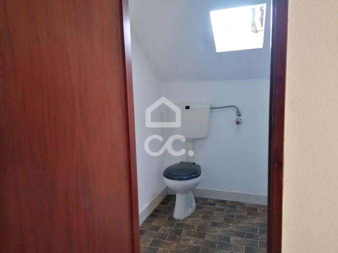 Moradia T5 para Venda em Vermelha Foto 37