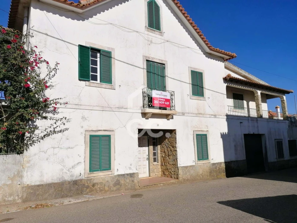 Moradia T5 para Venda em Vermelha Foto 3