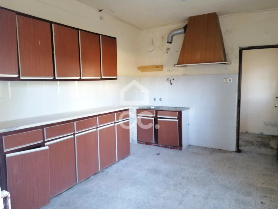 Moradia T5 para Venda em Vermelha Foto 44