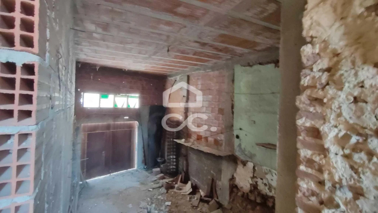 Moradia T4 para Venda em Baleizão Foto 12