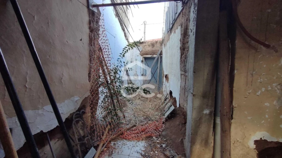 Moradia T4 para Venda em Baleizão Foto 13