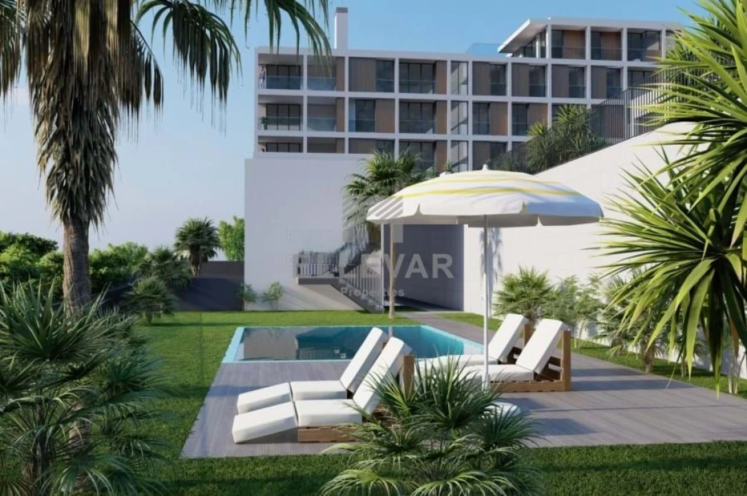 Apartamento T2 para Venda em Caniço Foto 4