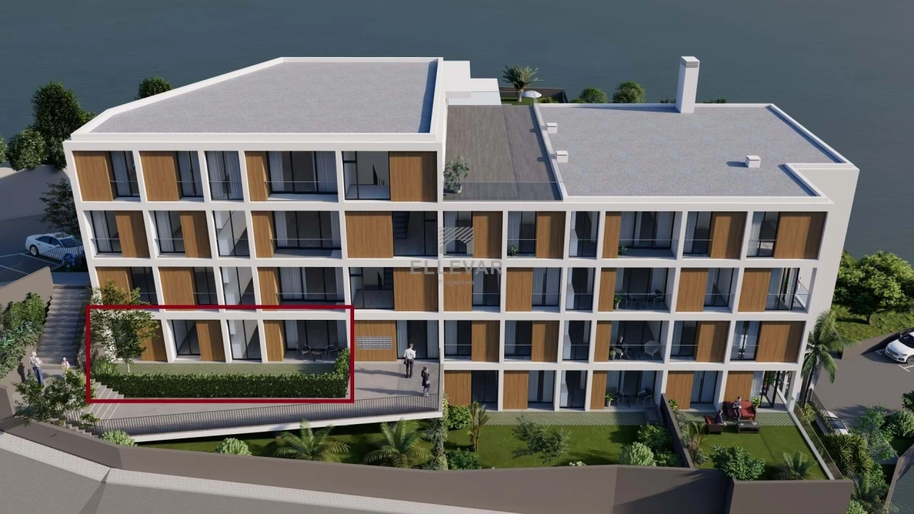 Apartamento T2 para Venda em Caniço Foto 3