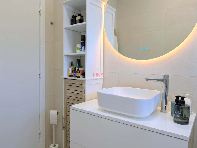 Apartamento T2 para Venda em Seixal Foto 15