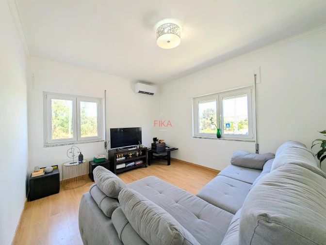 Apartamento T2 para Venda em Seixal Foto 22