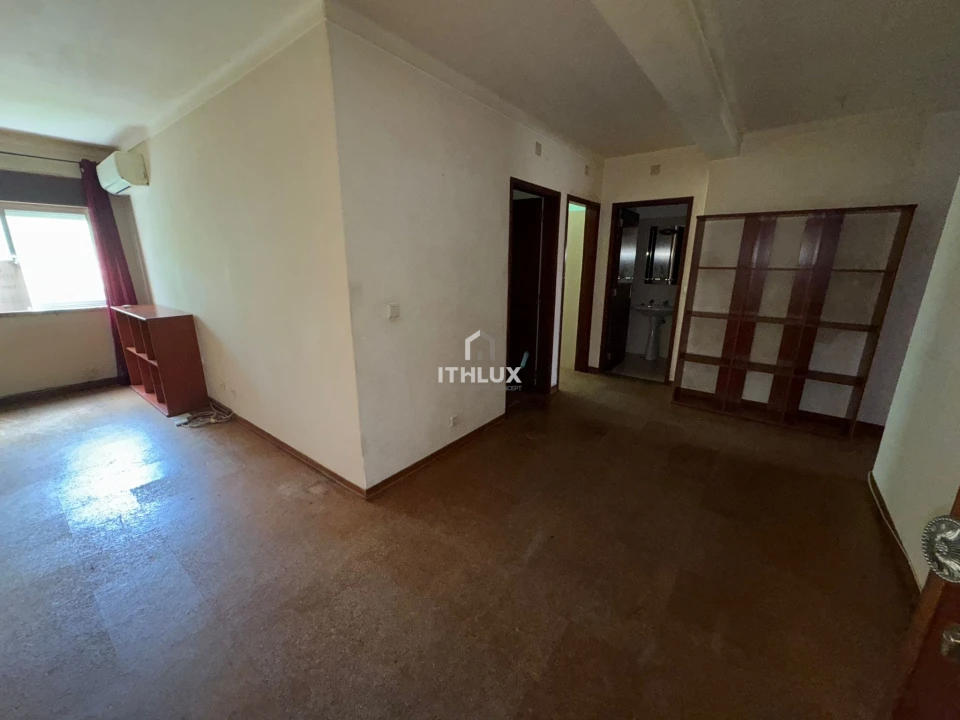 Apartamento T3 para Venda em São Bras e São Lourenço Foto 8
