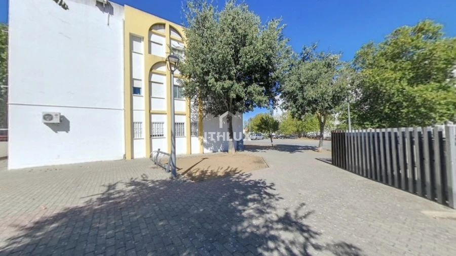 Apartamento T3 para Venda em São Bras e São Lourenço Foto 2