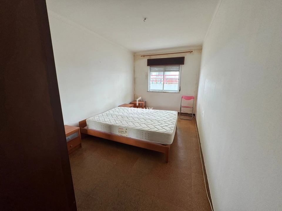 Apartamento T3 para Venda em São Bras e São Lourenço Foto 18