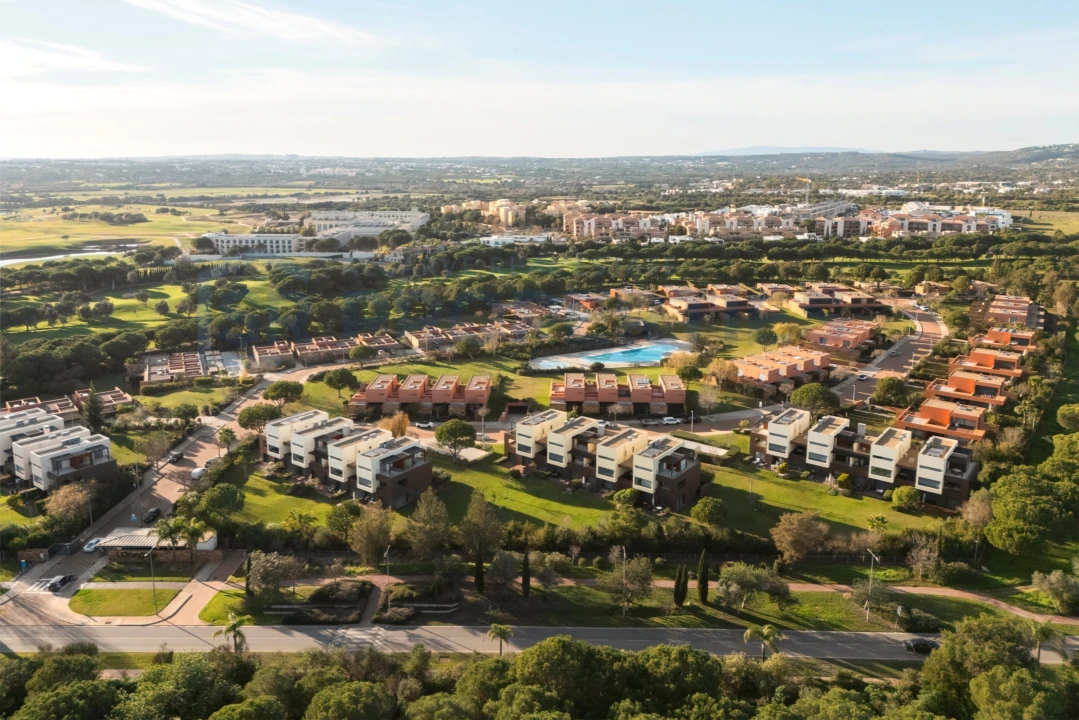 Apartamento T1 para Venda em Quarteira Foto 25