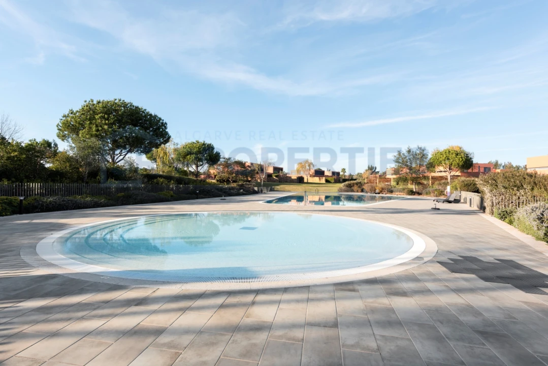 Apartamento T1 para Venda em Quarteira Foto 22