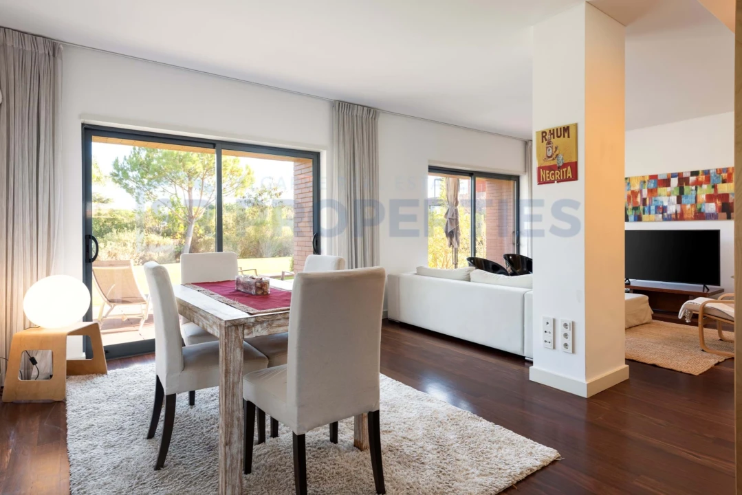 Apartamento T1 para Venda em Quarteira Foto 7