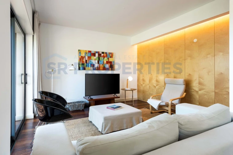 Apartamento T1 para Venda em Quarteira Foto 9