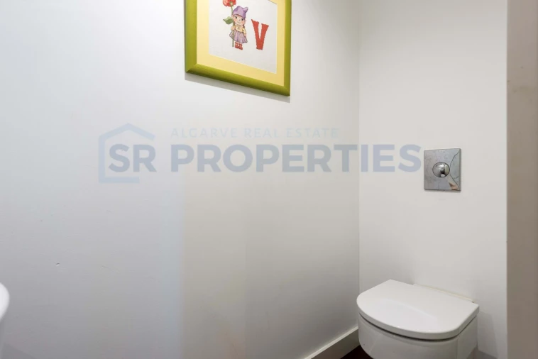 Apartamento T1 para Venda em Quarteira Foto 17